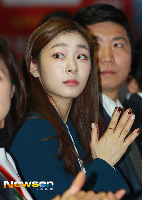 오늘자 김연아 | 인스티즈